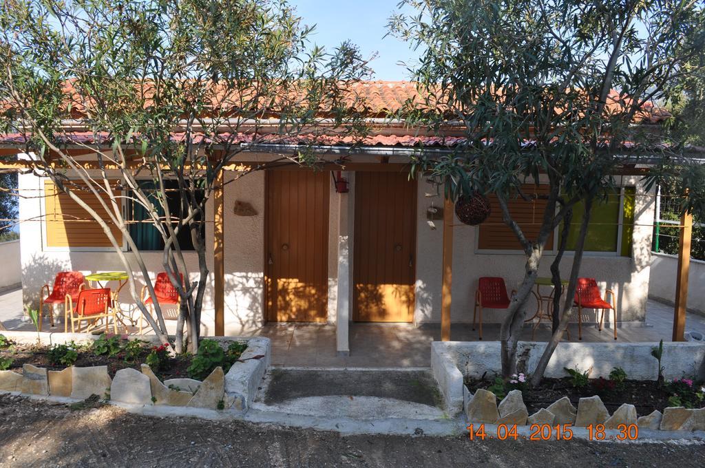 Rogakia Village Est. 1983 Zola Room photo